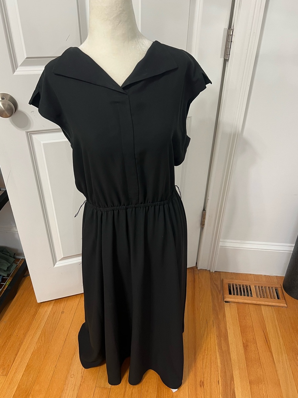 Anne Klein Black Midi Drawstring Waist Dress